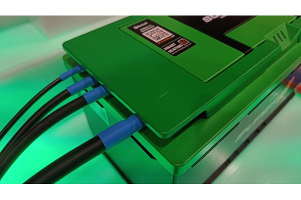 Aansluitbeugel Busbar Epsilon 100Ah / 150Ah